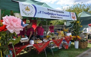 Stoisko Stowarzyszenia "Z tradycją w nowoczesność"