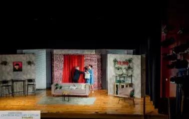 Spektakl komediowy "Wesoły wdowiec" w wykonaniu Teatru TeTaTeT