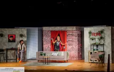 Spektakl komediowy "Wesoły wdowiec" w wykonaniu Teatru TeTaTeT