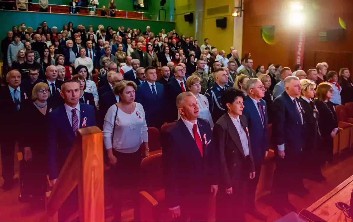 Zdjęcie do Obchody Narodowego Święta Niepodległości w CKiSz w Połańcu