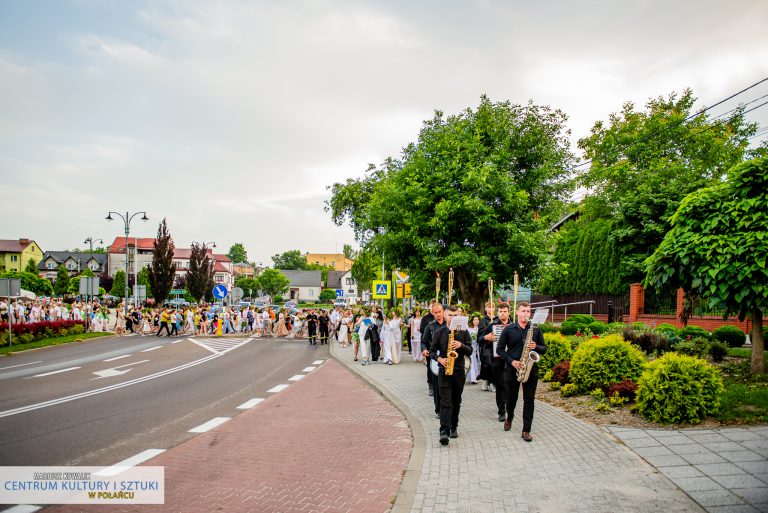 Korowód poprowadziła "kapela od Połańca"